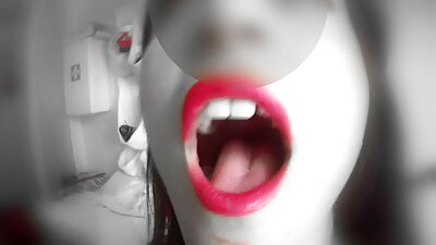 Solo Alaina Fox jävlar leksaker i hennes behövande porrstjärna fitta