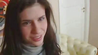 Cici Rhodes knyter honom i röven med sin stora svarta kuk